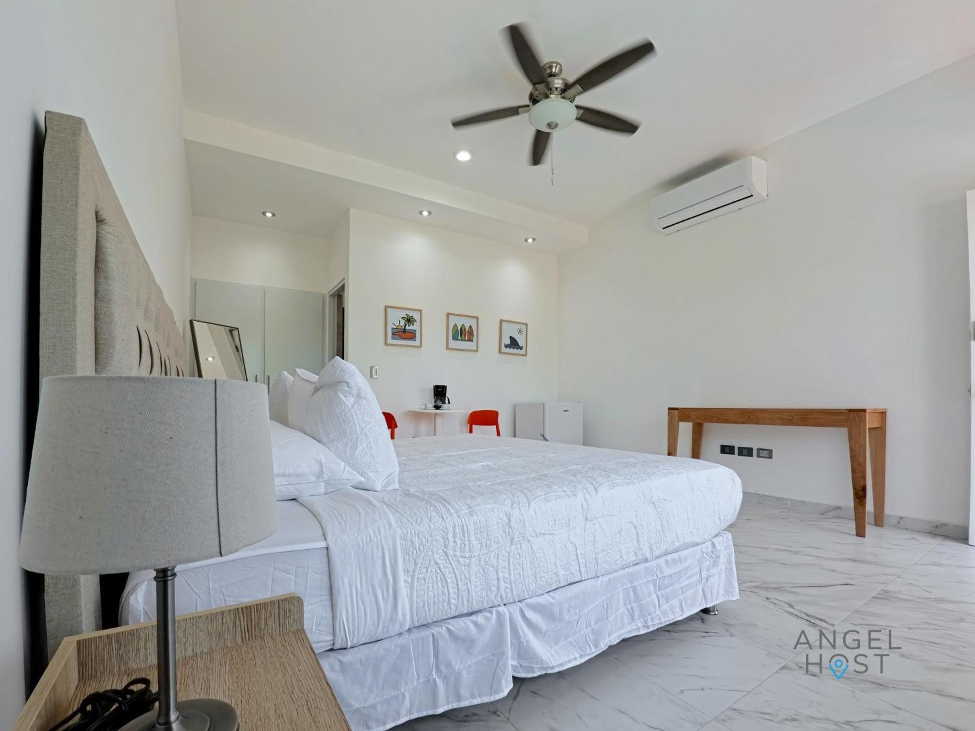 לה פז Commercial Zone Studios, Pool, Bbq And Beach 7 Blocks מראה חיצוני תמונה