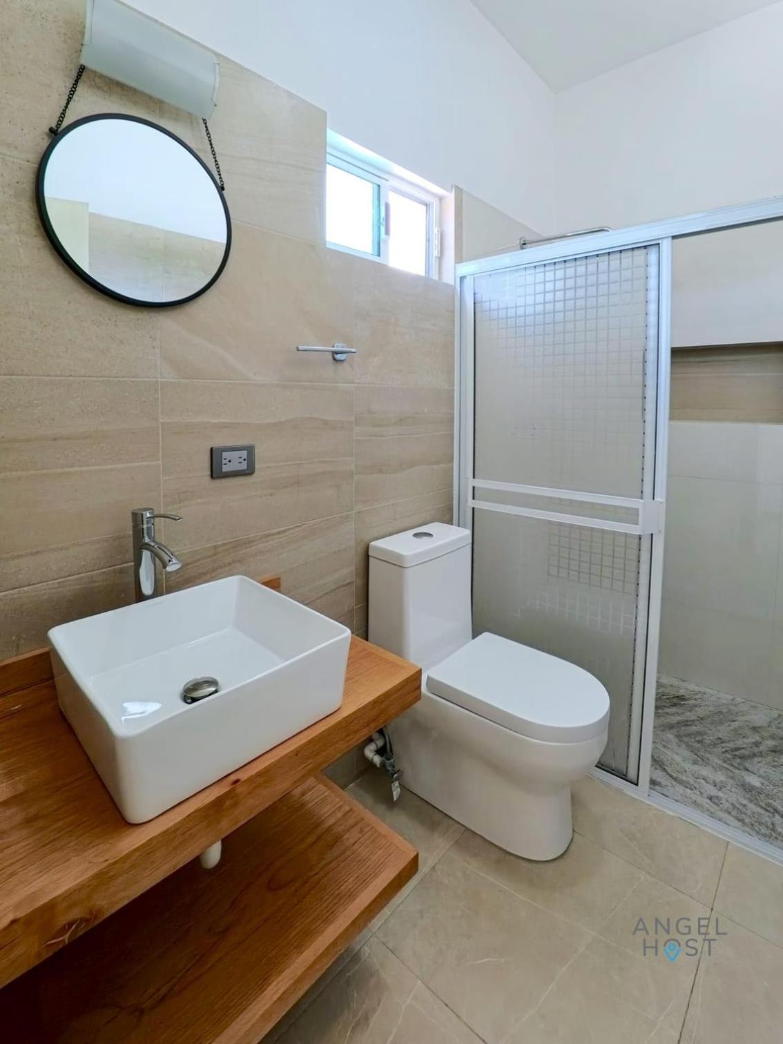 לה פז Commercial Zone Studios, Pool, Bbq And Beach 7 Blocks מראה חיצוני תמונה