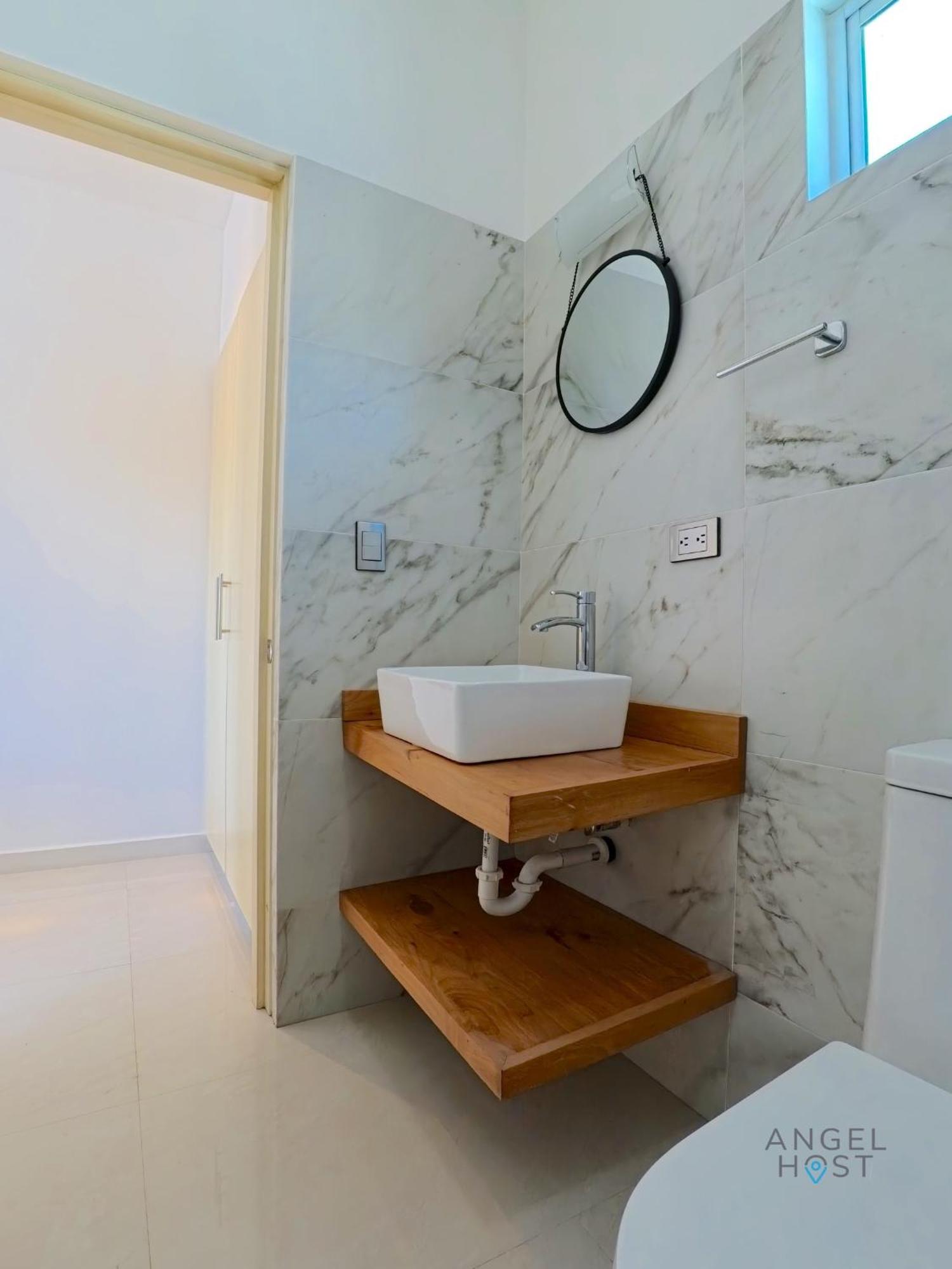 לה פז Commercial Zone Studios, Pool, Bbq And Beach 7 Blocks מראה חיצוני תמונה