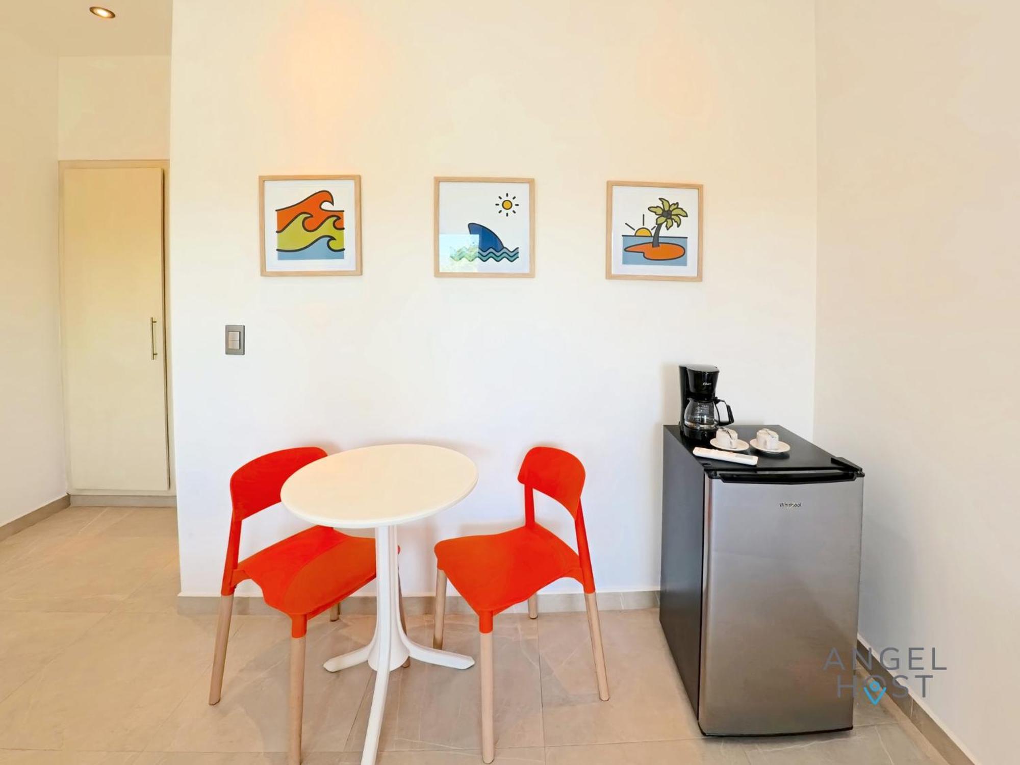 לה פז Commercial Zone Studios, Pool, Bbq And Beach 7 Blocks מראה חיצוני תמונה