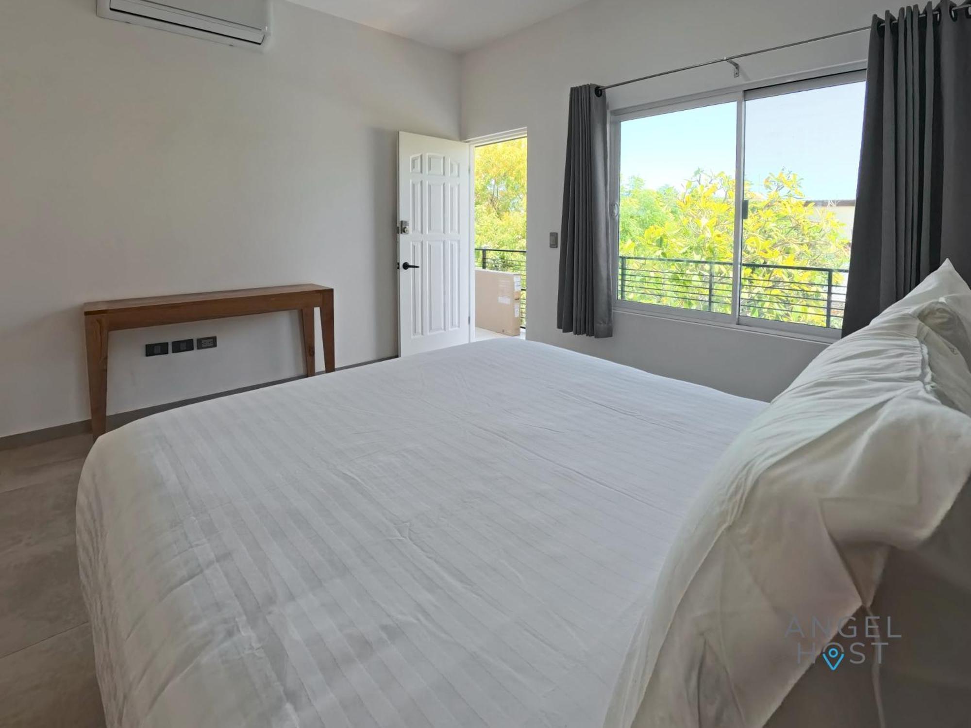 לה פז Commercial Zone Studios, Pool, Bbq And Beach 7 Blocks מראה חיצוני תמונה
