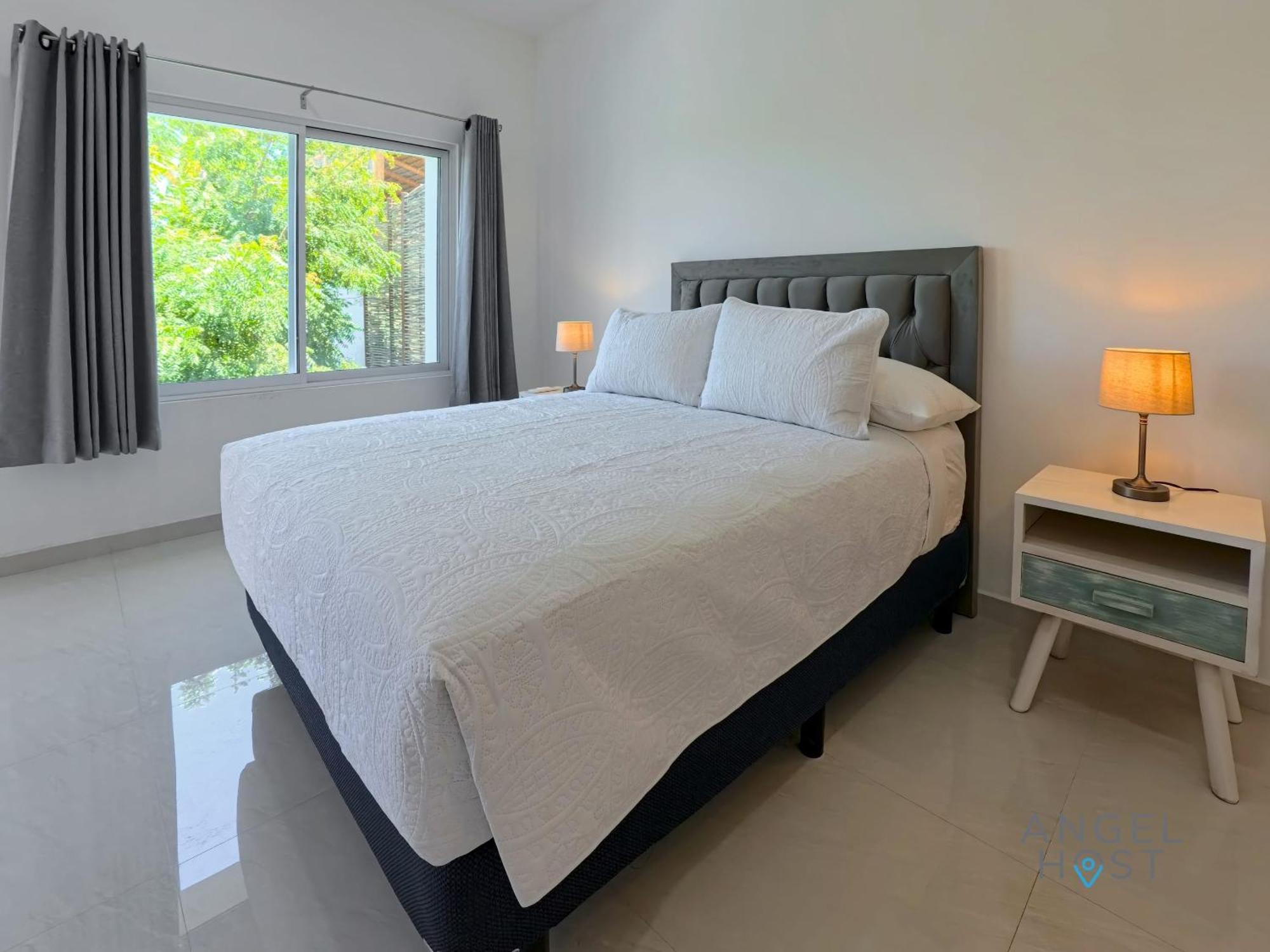 לה פז Commercial Zone Studios, Pool, Bbq And Beach 7 Blocks מראה חיצוני תמונה
